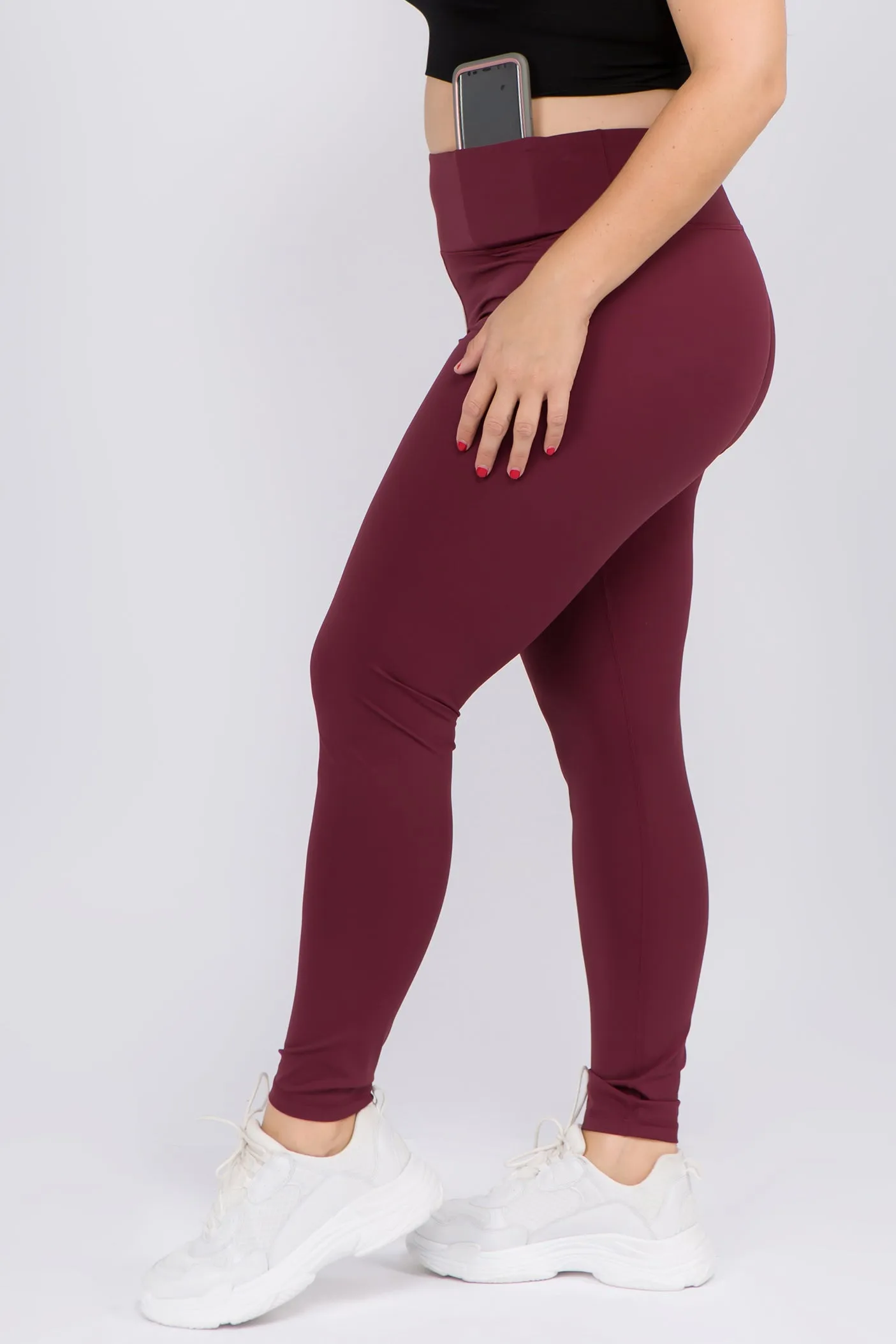 Plus Size Active High Rise Phone Pocket Matte Leggings