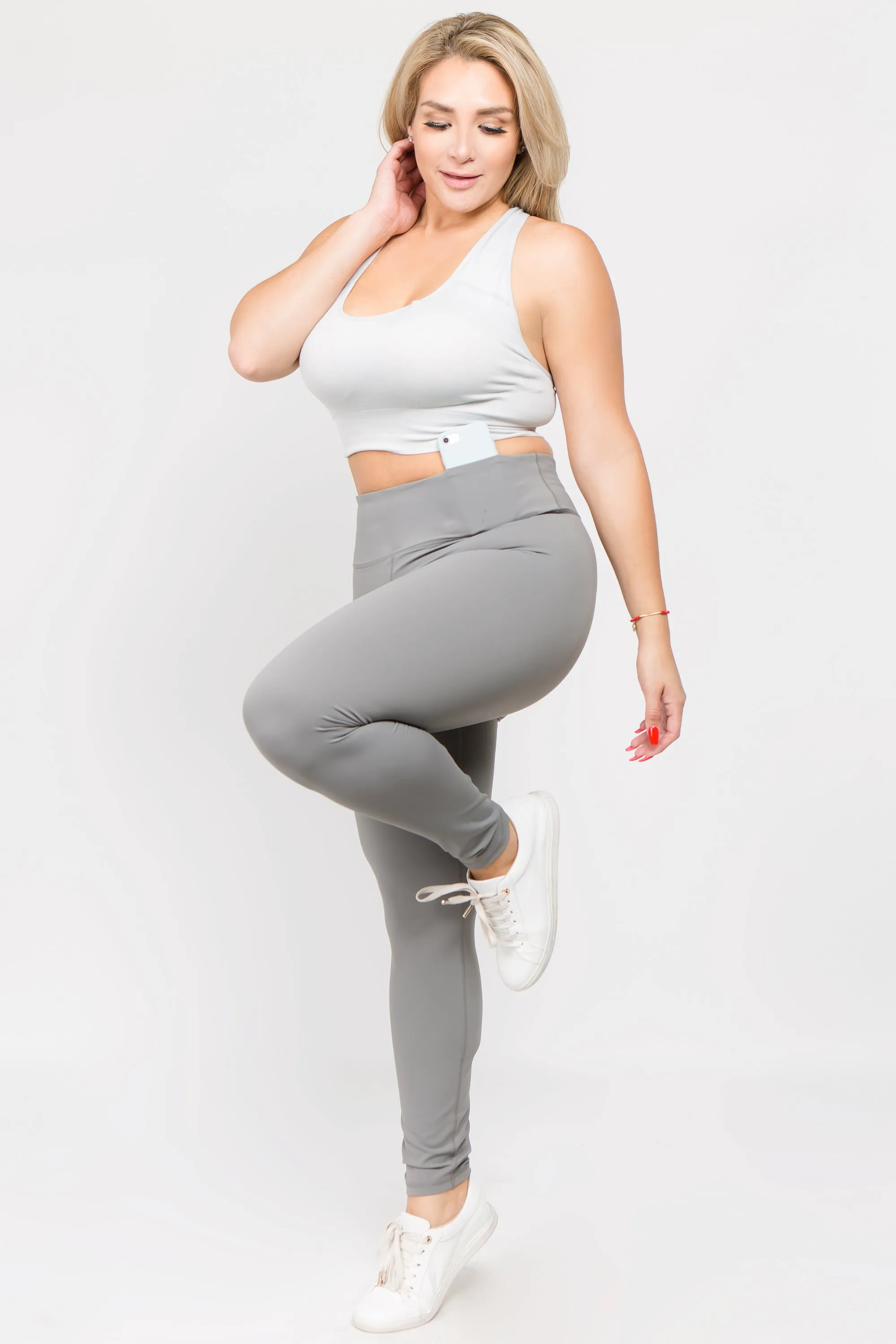 Plus Size Active High Rise Phone Pocket Matte Leggings