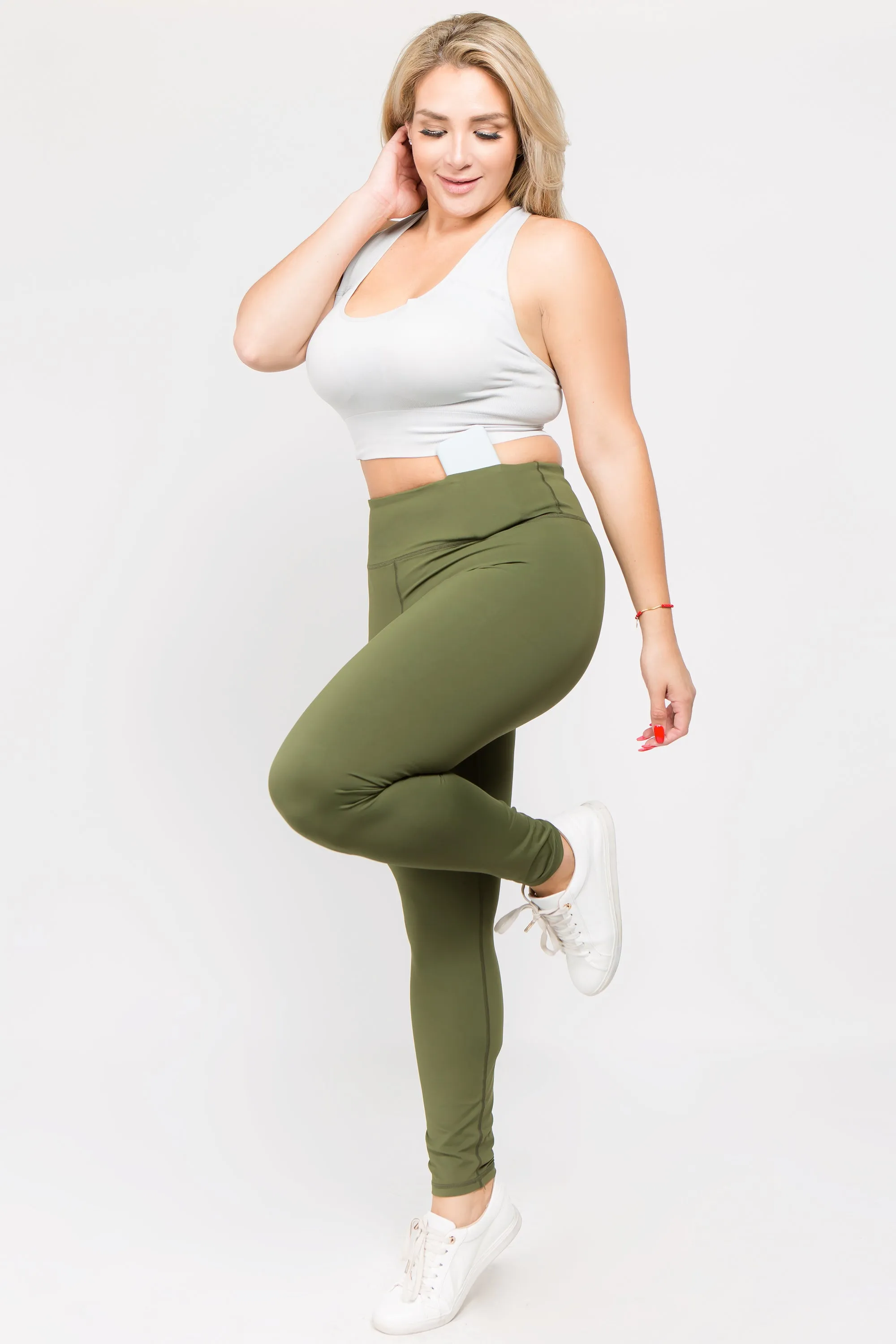 Plus Size Active High Rise Phone Pocket Matte Leggings