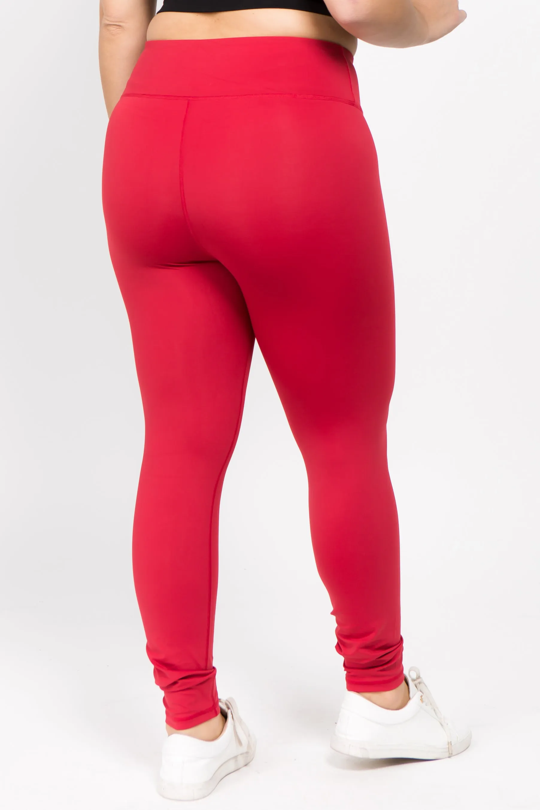 Plus Size Active High Rise Phone Pocket Matte Leggings