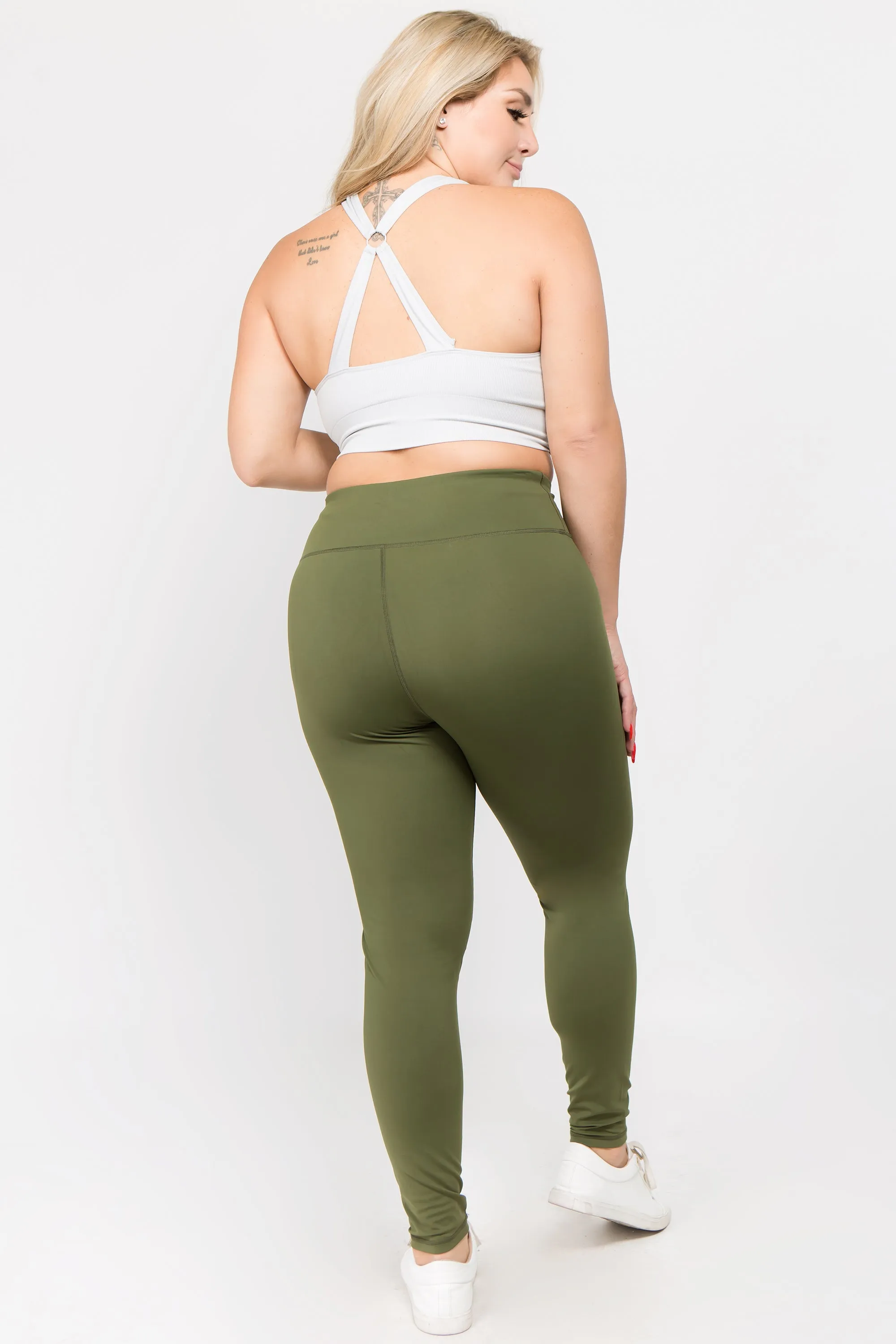 Plus Size Active High Rise Phone Pocket Matte Leggings
