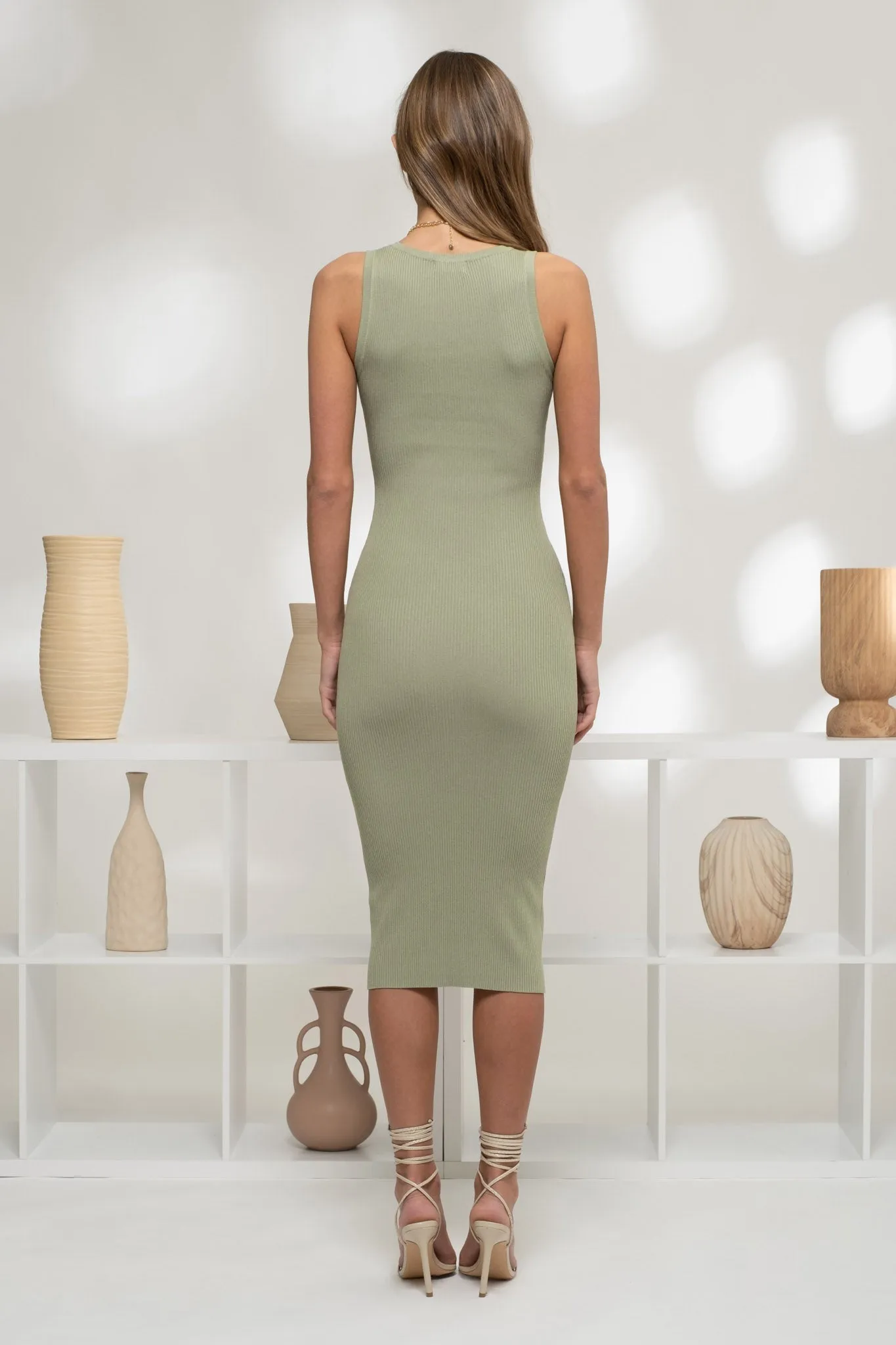 SLEEVELESS HENLEY SWEATER KNIT MIDI DRESS