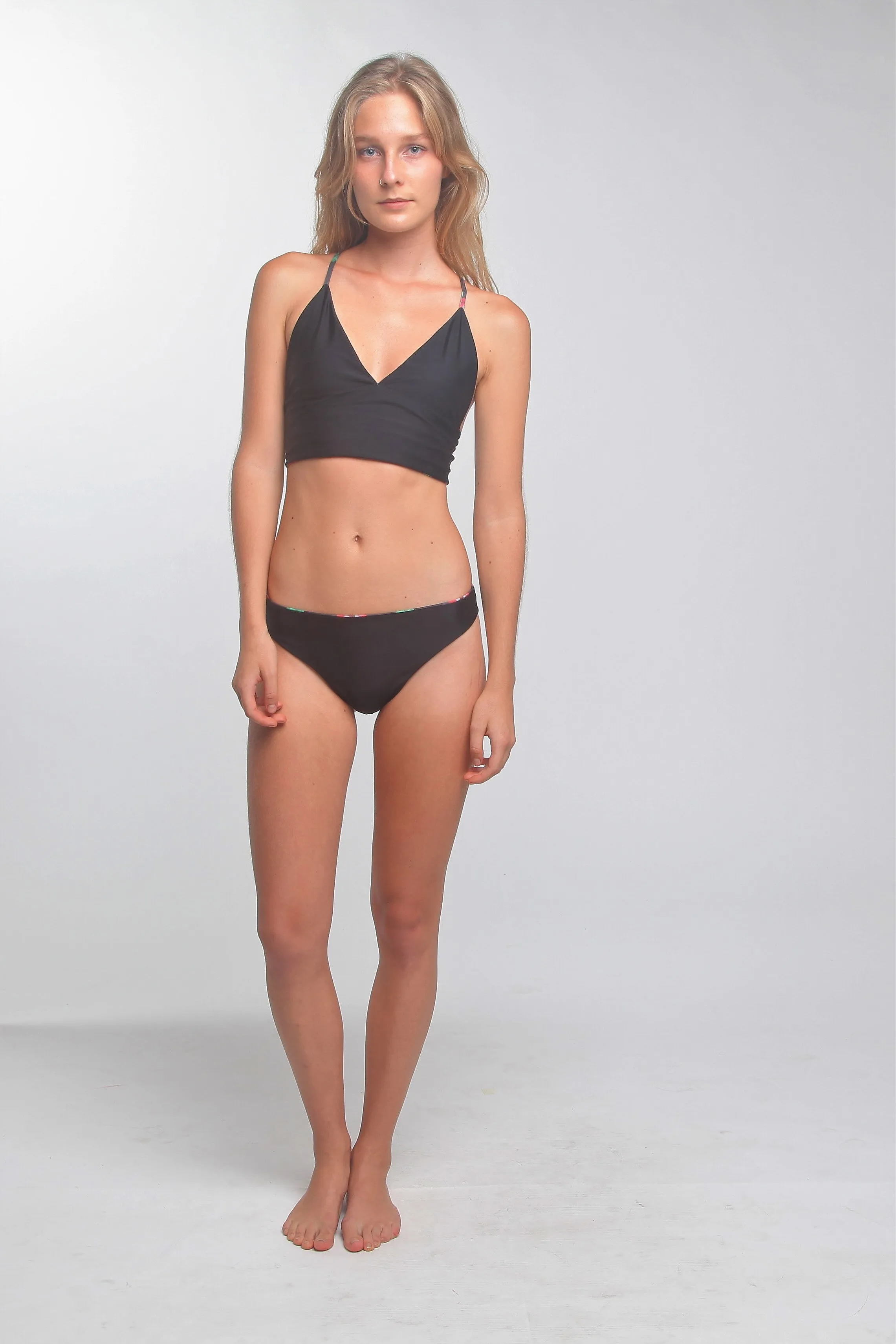 TIKIYOGI® Hibiscus Mar Por Vida. Reversible Bikini bottom