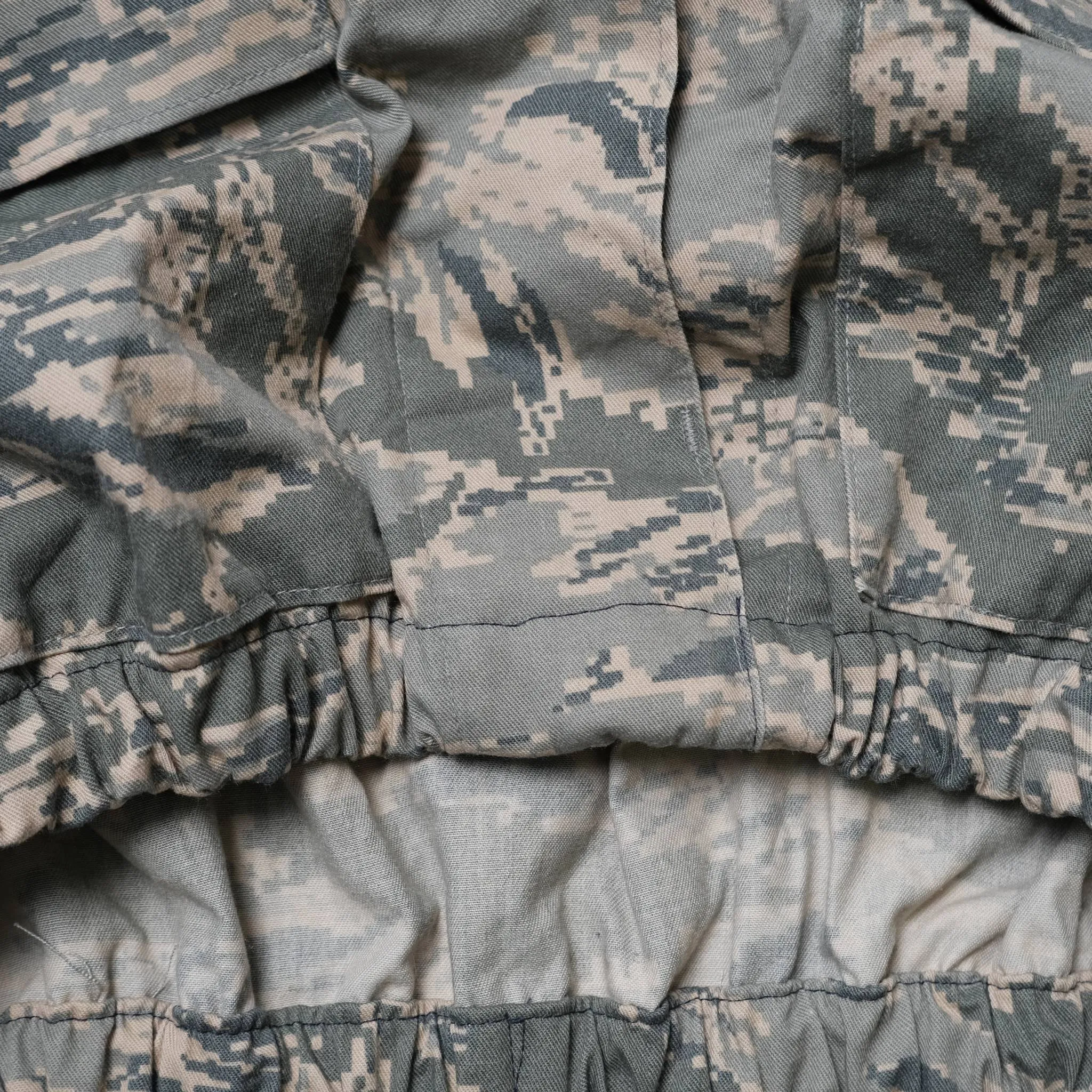 Vintage Women's Cropped Camo Jacket Onesize